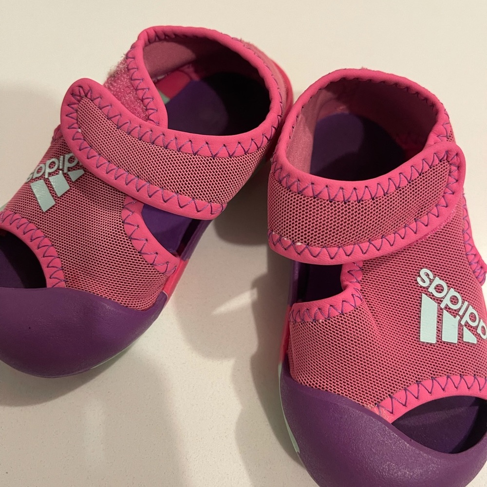 Toddler girls adidas sandals with Velcro closure size 5